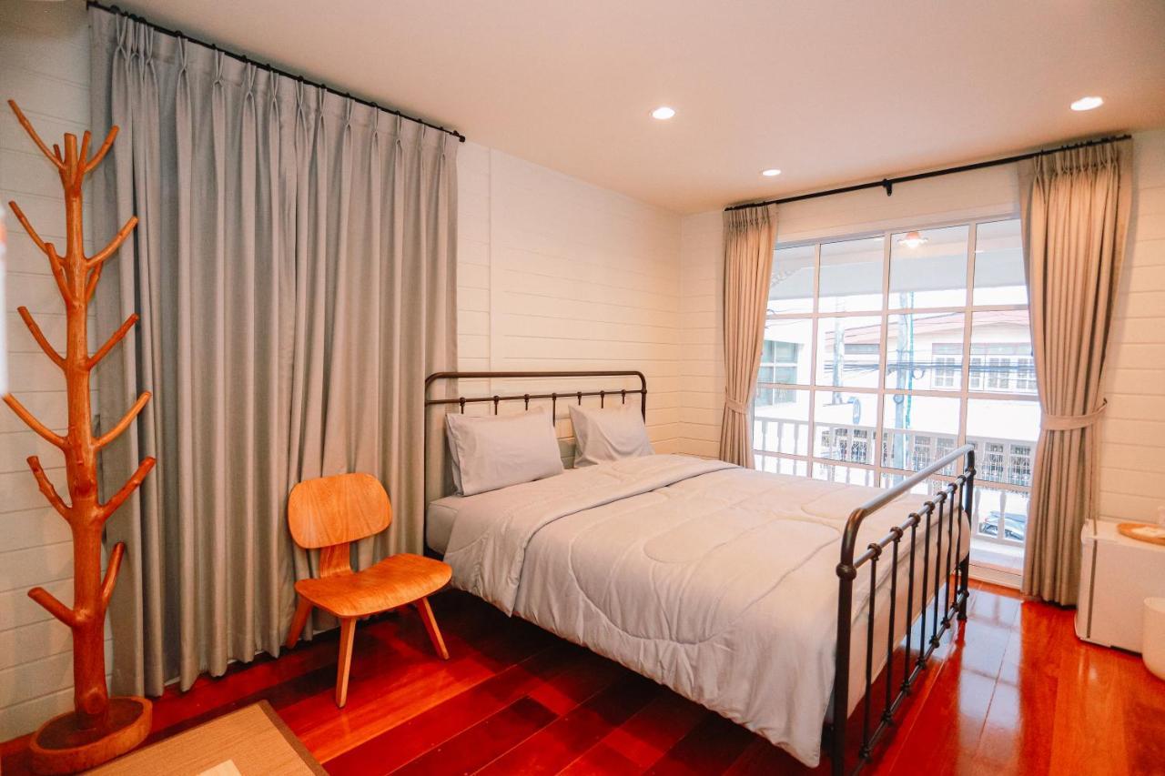 Chertel Poshtel Ban Chamun 外观 照片