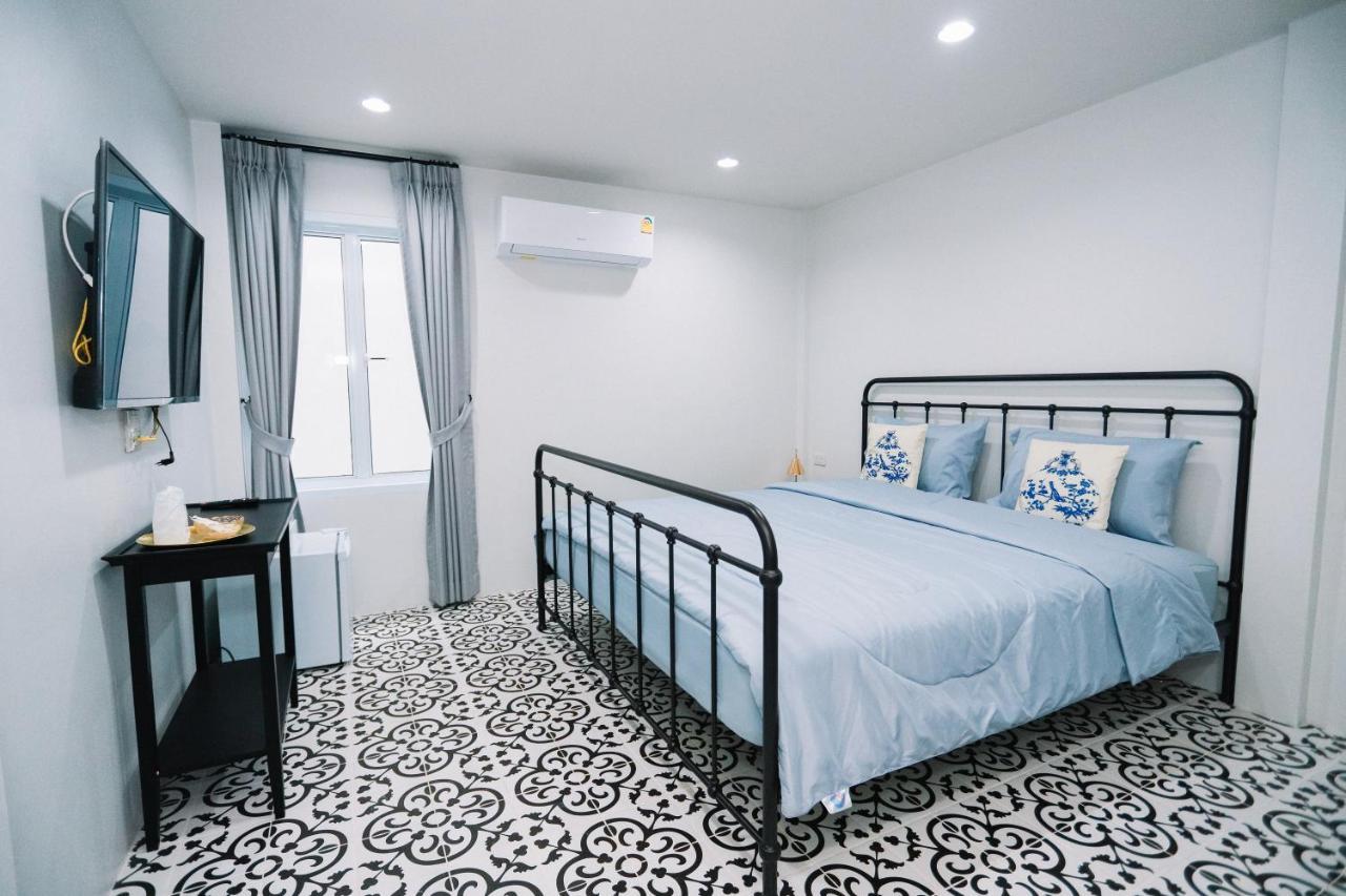 Chertel Poshtel Ban Chamun 外观 照片